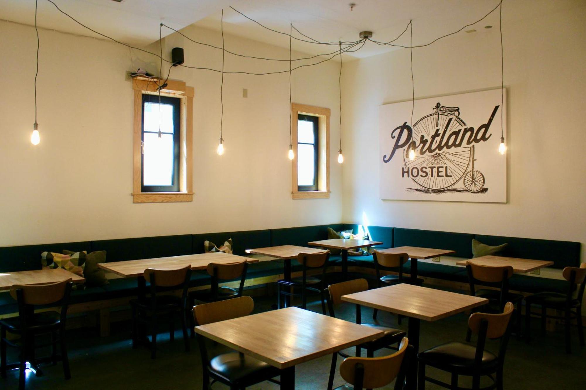 Northwest Portland Hostel Bagian luar foto