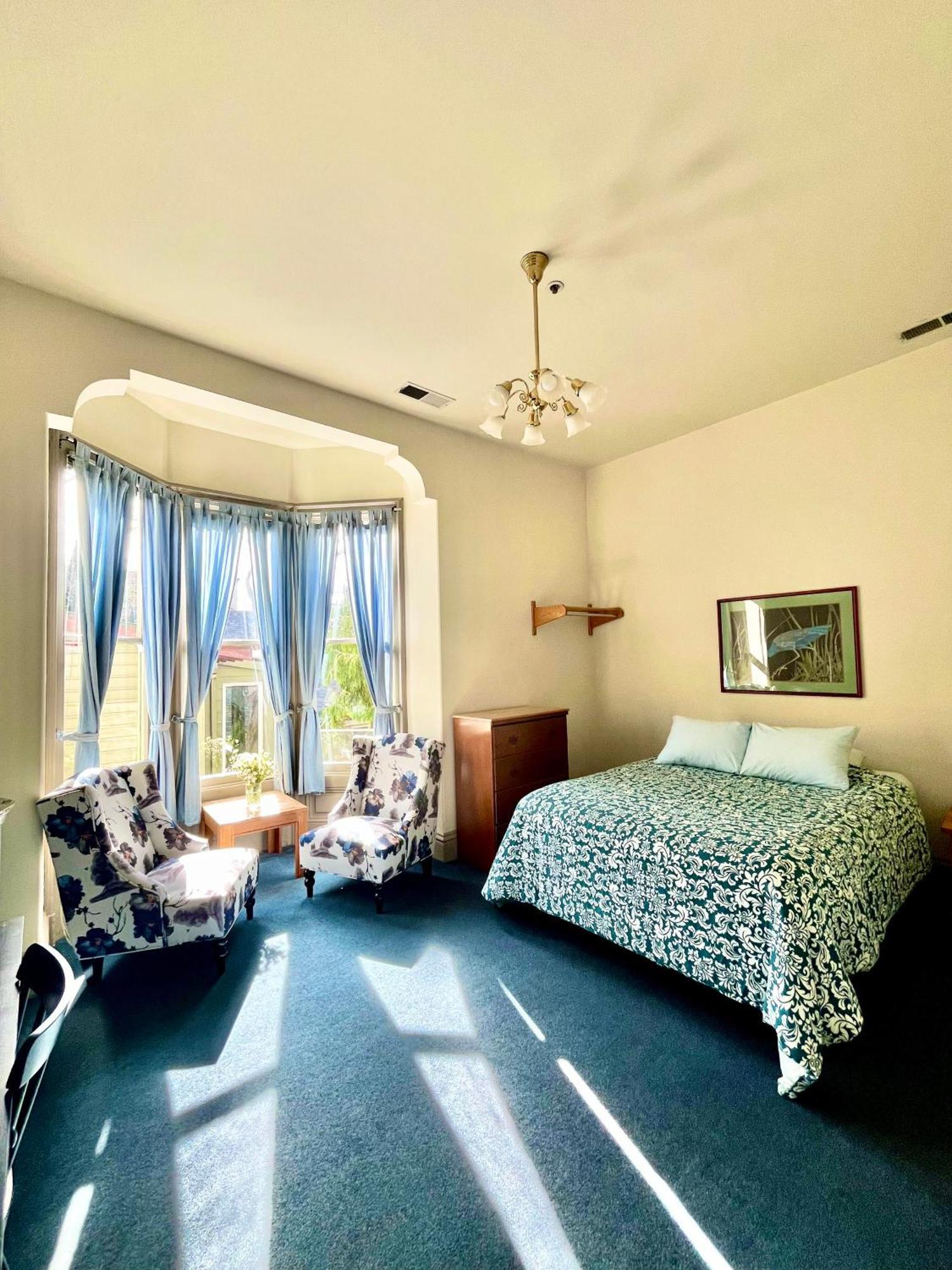 Northwest Portland Hostel Bagian luar foto